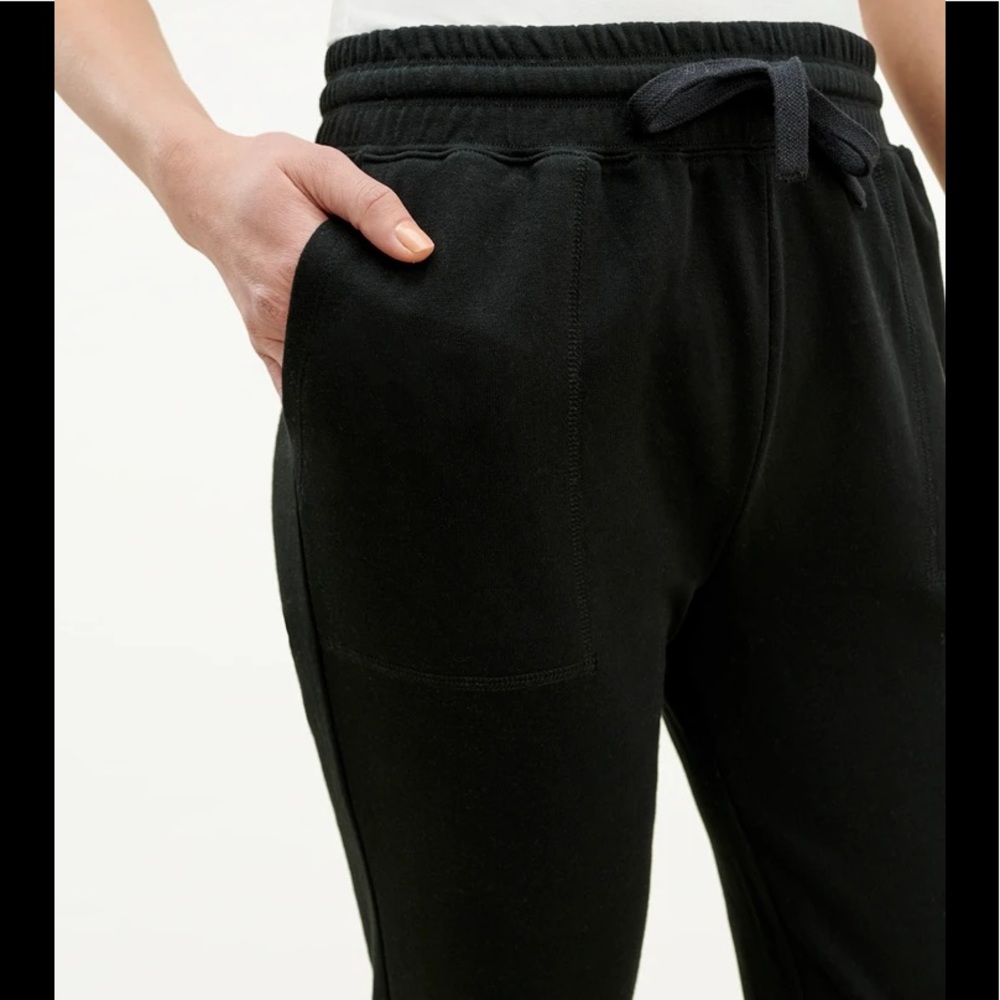 NWT Splendid Eco French Terry Slim Kick Pant - Black